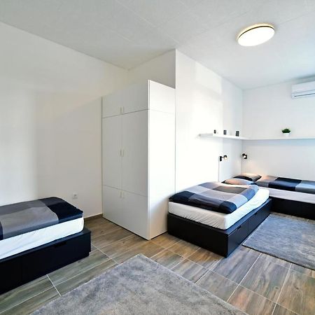 Apartments Dubec سيسفيت المظهر الخارجي الصورة