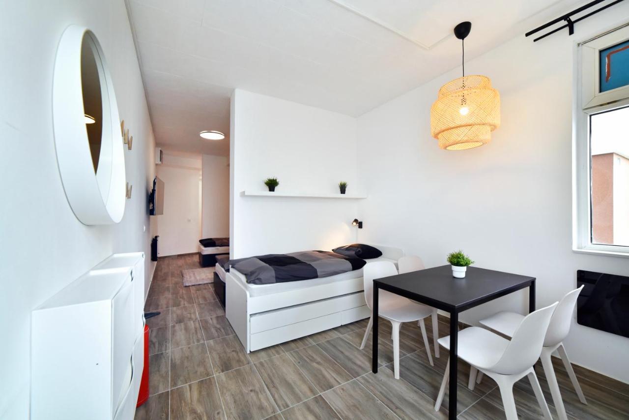 Apartments Dubec سيسفيت المظهر الخارجي الصورة