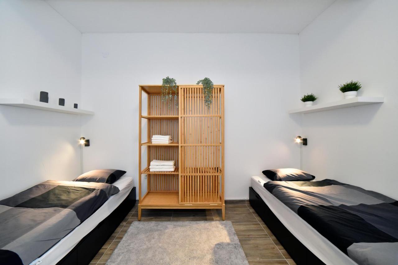 Apartments Dubec سيسفيت المظهر الخارجي الصورة