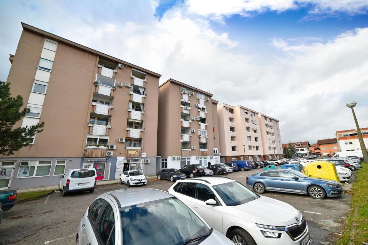 Apartments Dubec سيسفيت المظهر الخارجي الصورة